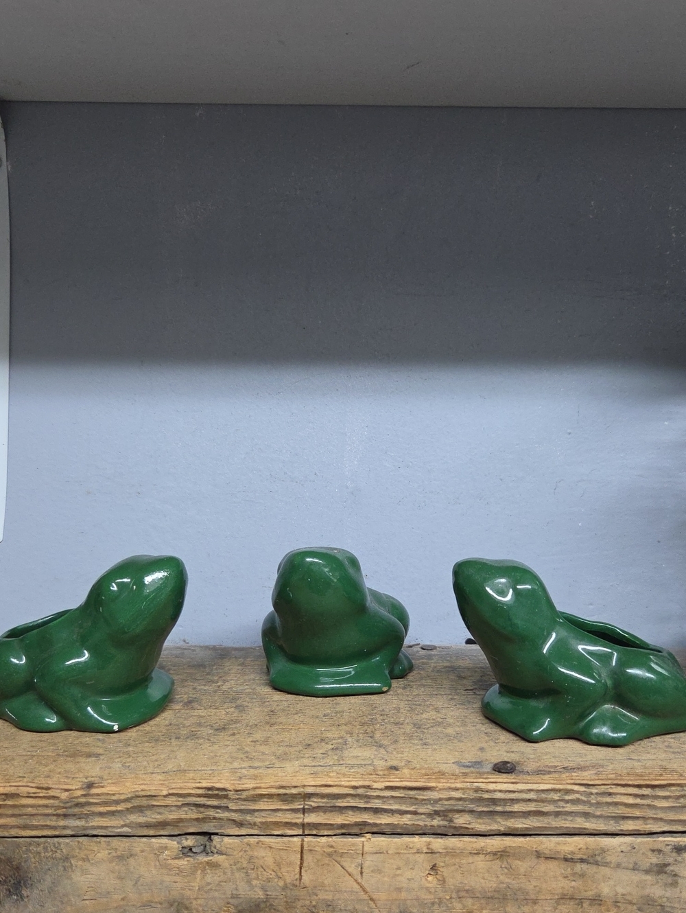 Vintage Green Ceramic Frog Planters  - Set Of 3 Decorative Reptile Accent